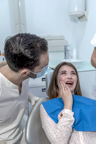 Best Emergency Tooth Extraction in Marion, IA